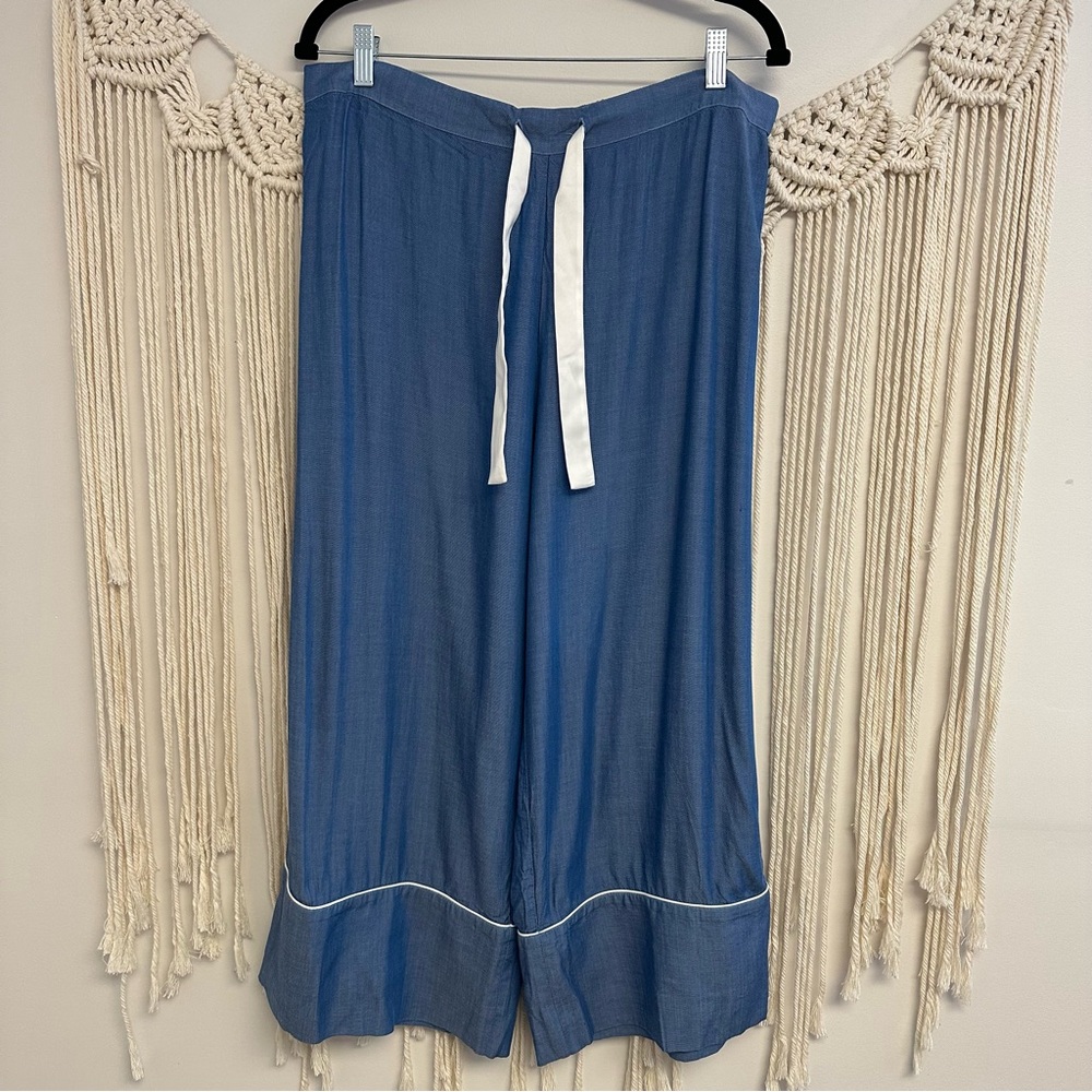 Bed to Brunch blue pants with white trim